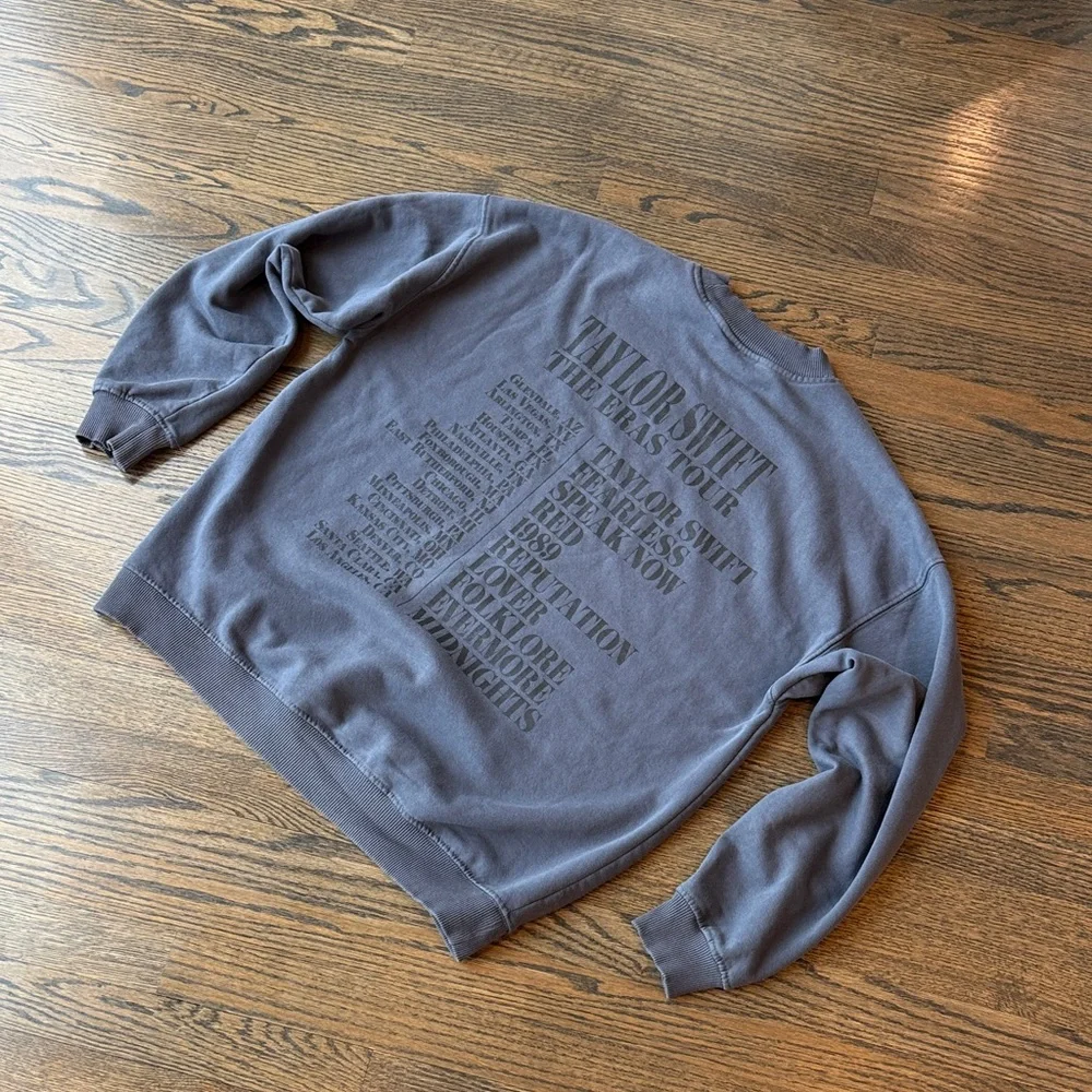 Taylor Swift Eras Tour Blue Crewneck Sweatshirt Official Merch Size XS NWOT - Picture 12 of 16